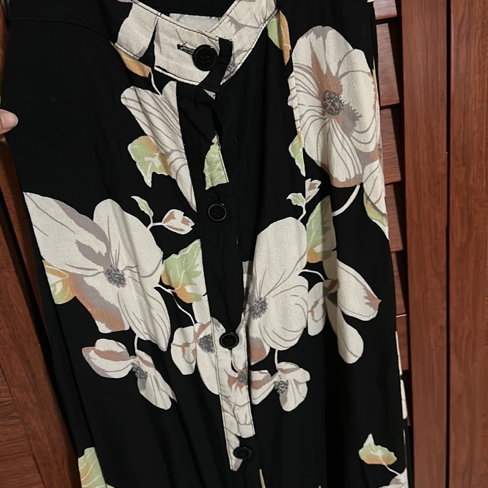 Summer dress - Picture 4 of 6